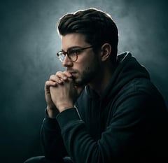个人资料/头像 - 内省电影感艺术人像